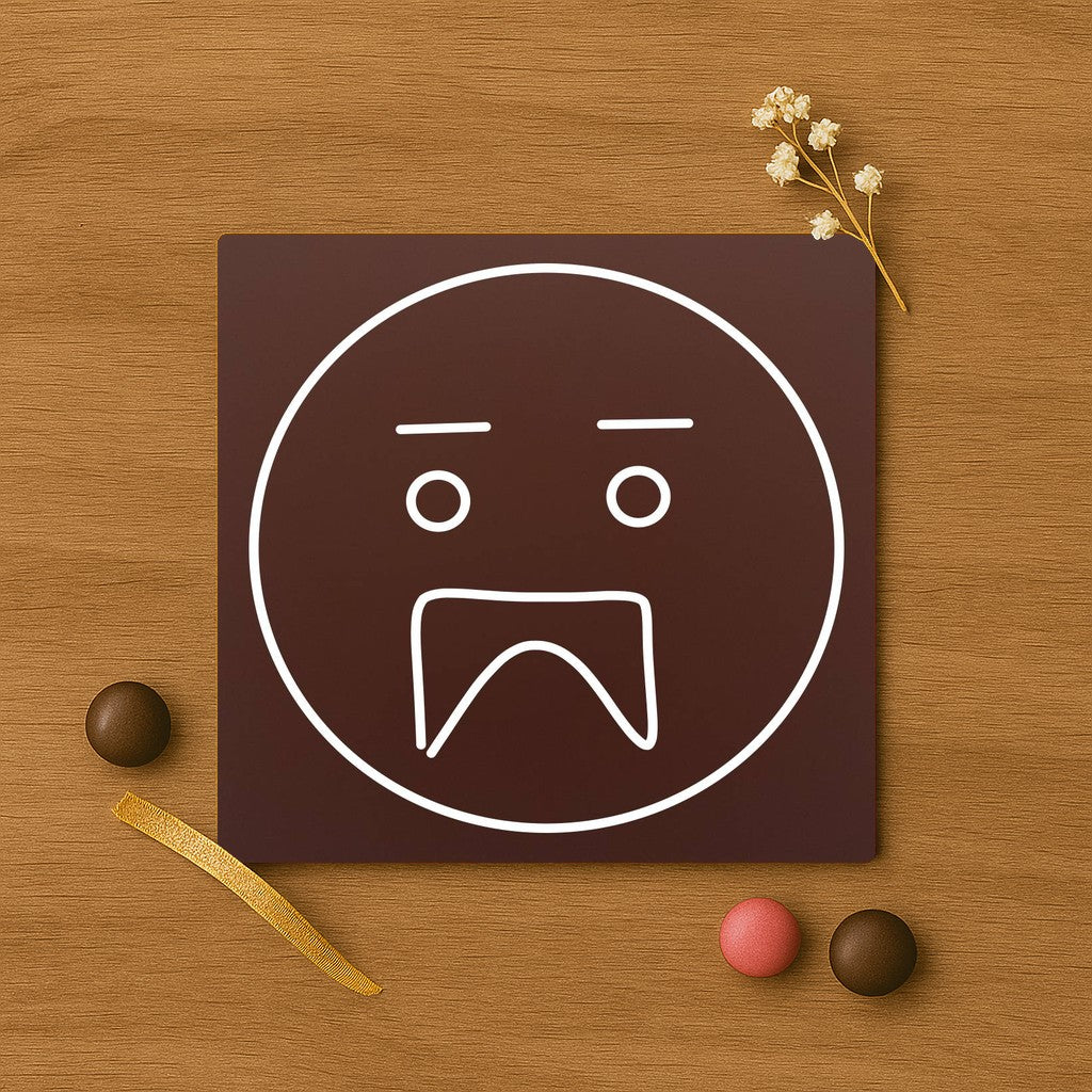 Emoticon plangacios cu mustata