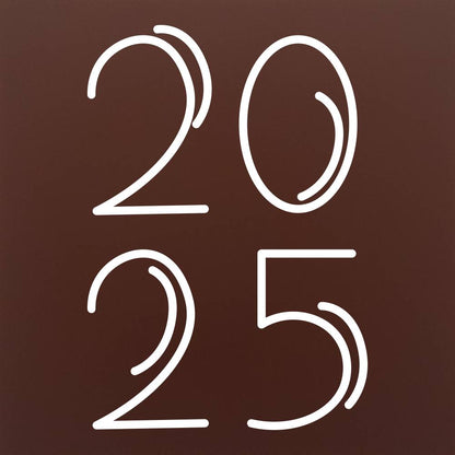 2025 decoration in chocolate