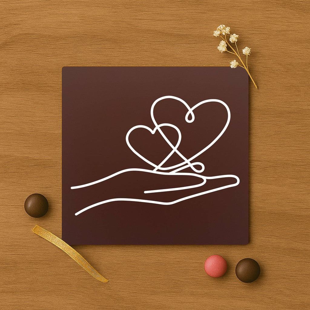 Hand Holding Hearts – cadou pentru cupluri