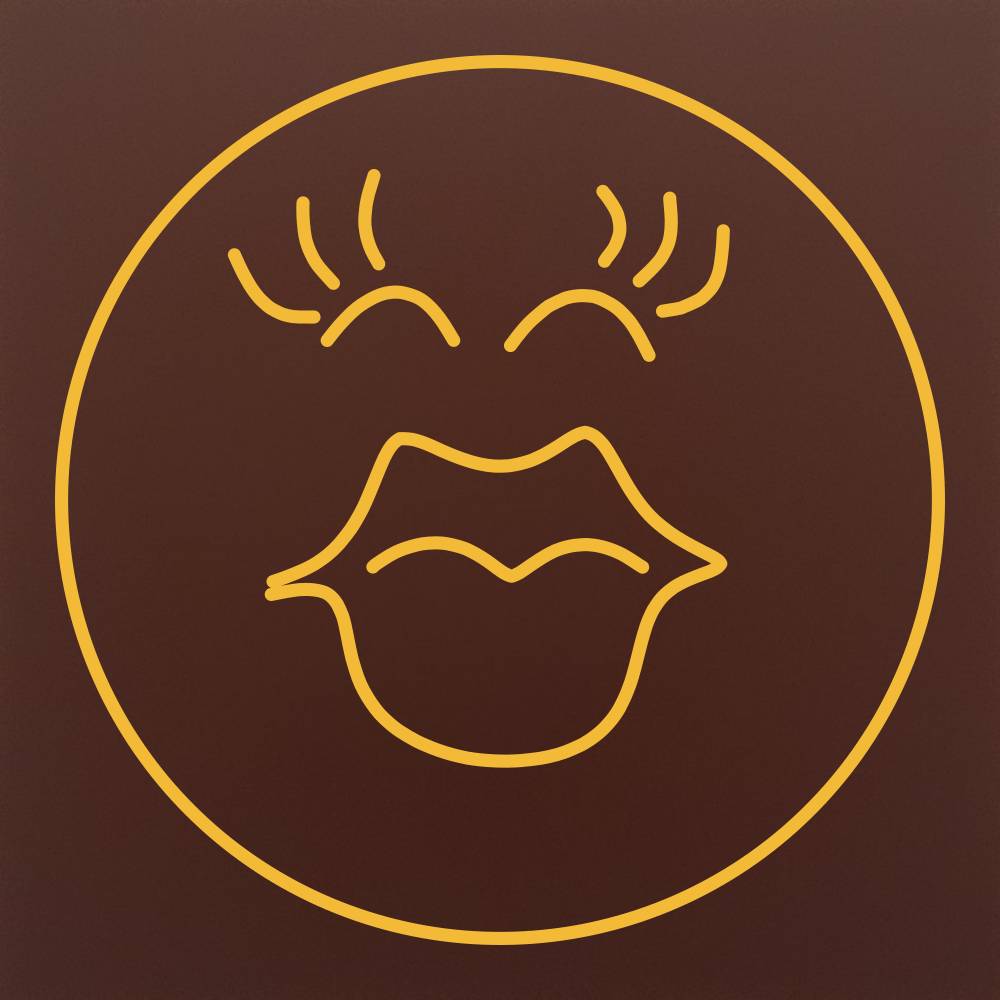 Tableta din ciocolata – Kiss Smiley – cadou pentru cupluri – model Multicolor pe ciocolata